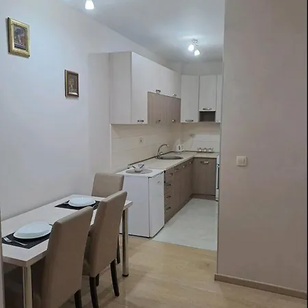 Kvart * بودغوريتْسا