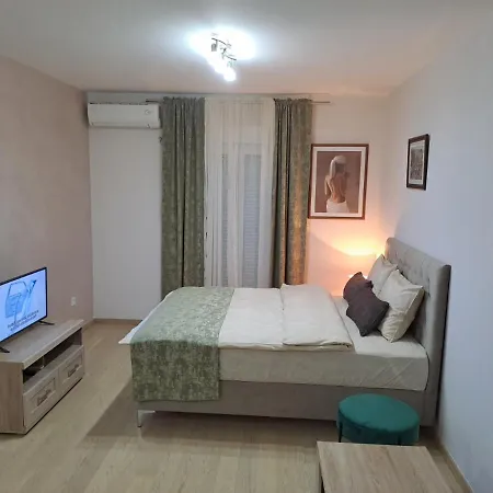 Kvart Apartment *