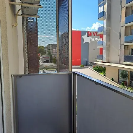 Kvart * 포드고리차